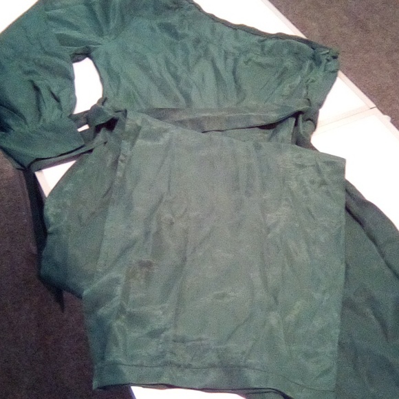 Romper - Picture 2 of 4